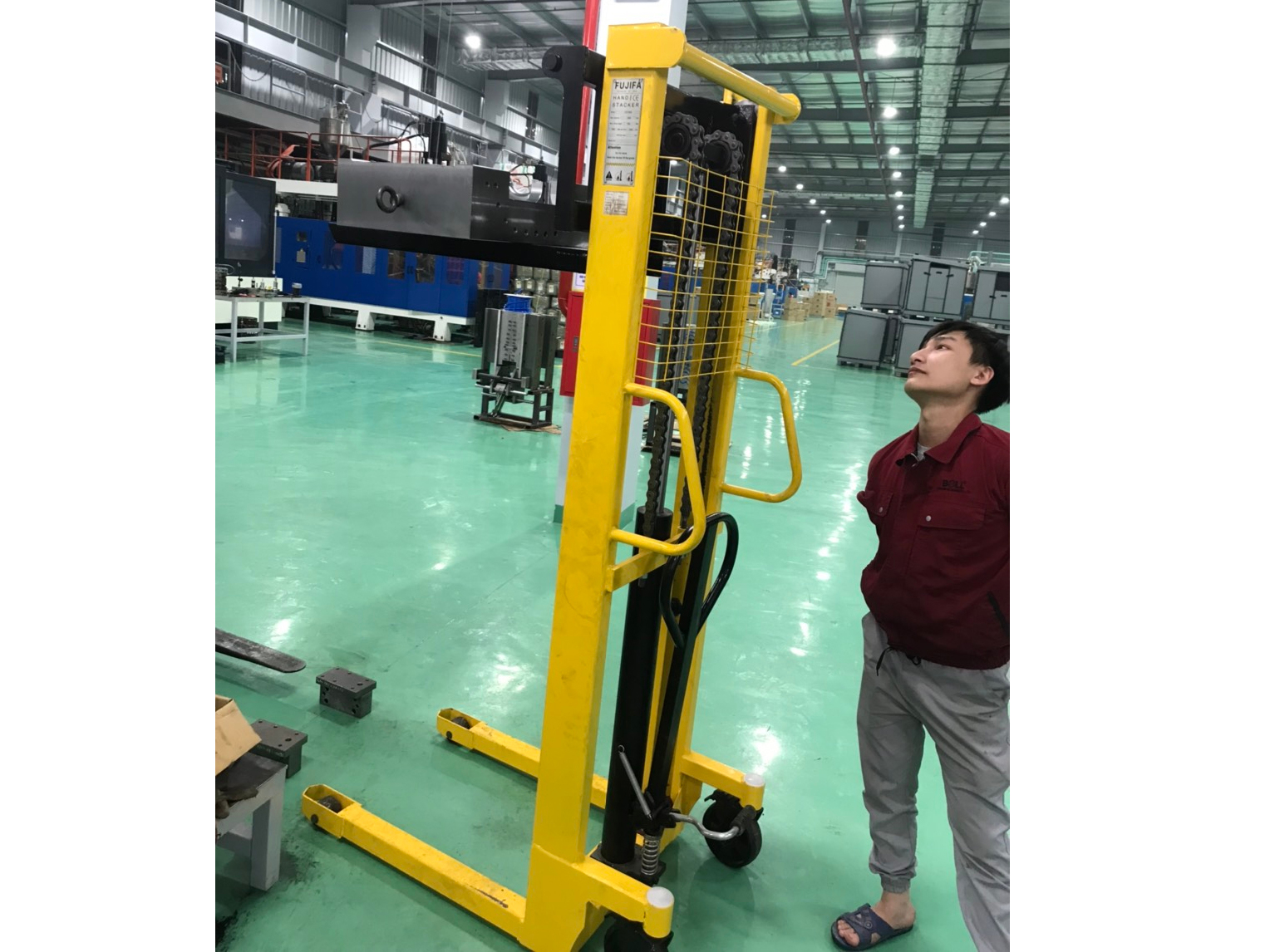 Xe Nâng Tay Cao 3000kg 1.6m FUJIFA